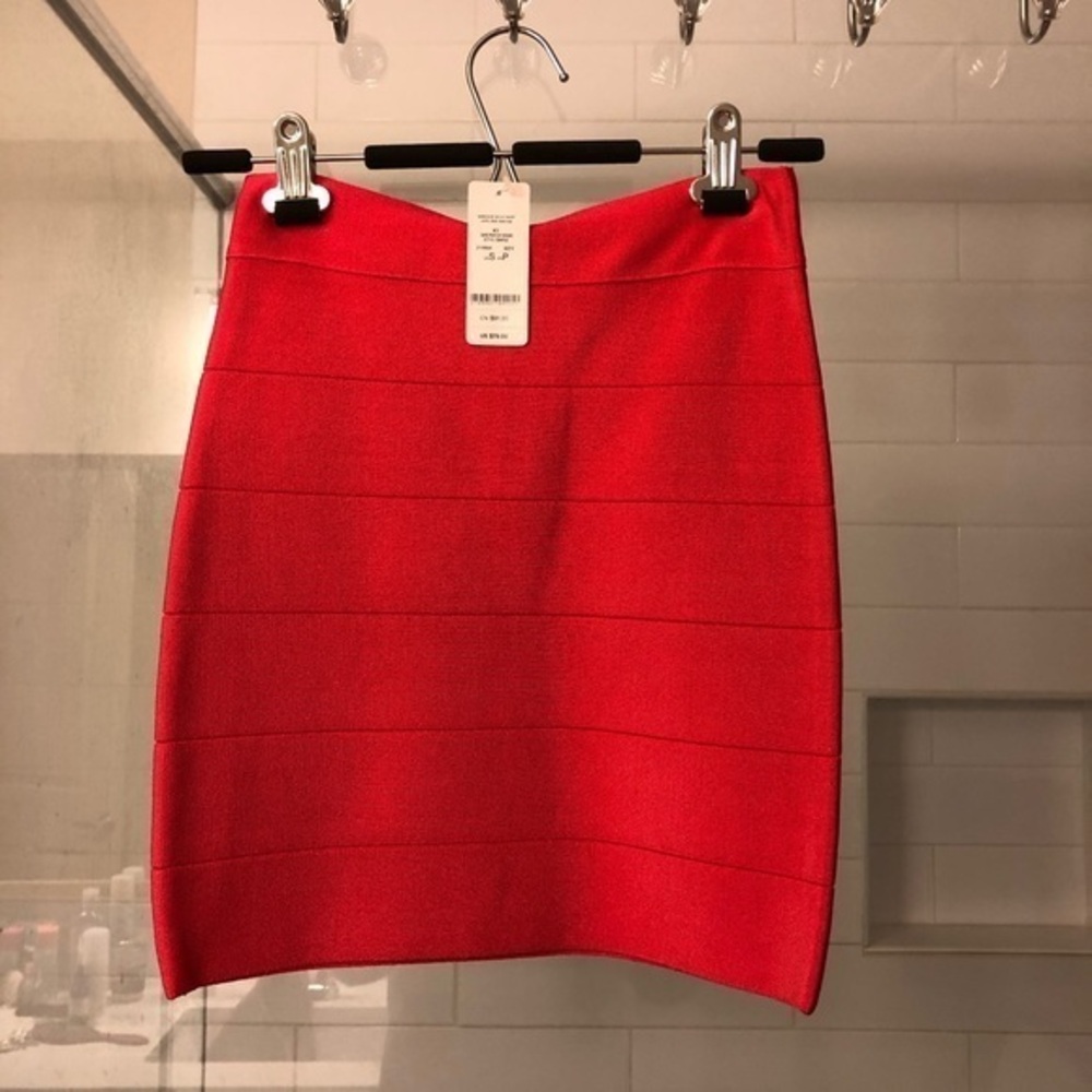 NWT Bebe Solid Bodycon Skirt
